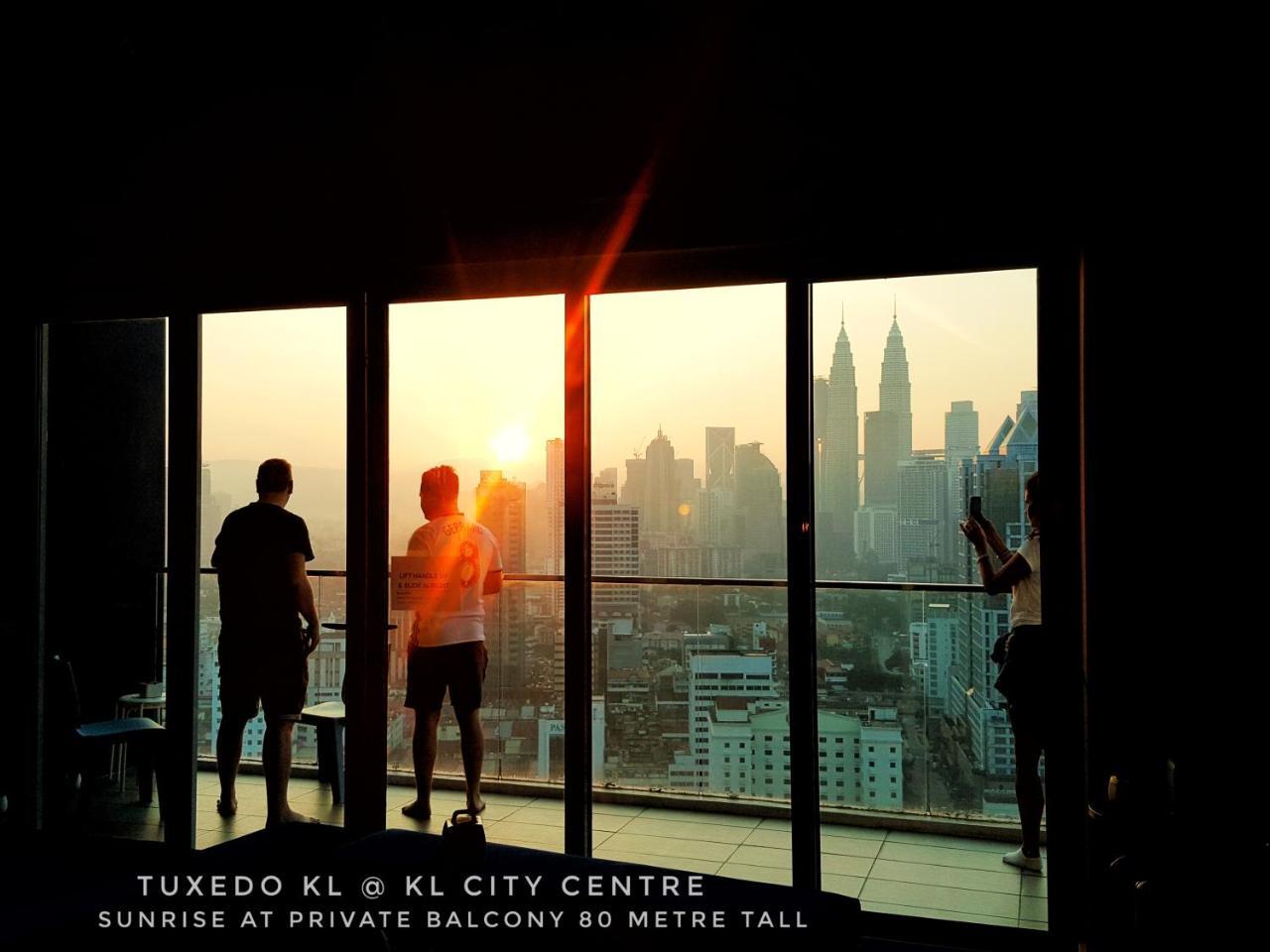 Tuxedo Kl No.1 Rooftop Pool W Skyscraper Views Hotel Куала Лумпур Екстериор снимка